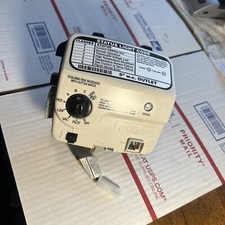 Resideo Water Heater Gas Control Valve WV8840B1110