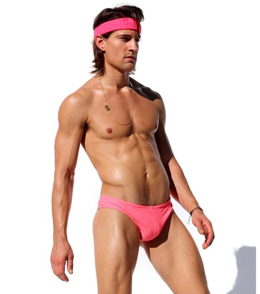 Rufskin Severin Sport Brief Rosa AF Cheeky Bikini Talla Pequeña Foto 3 de 4