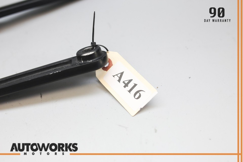 1016 Porsche Panamera Hybrid S Front Windshield Washer Wiper Arm Blade