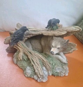 Thimbleberry Living Stone Wolf Wake Up Cawl 1994 Ceramic Statue