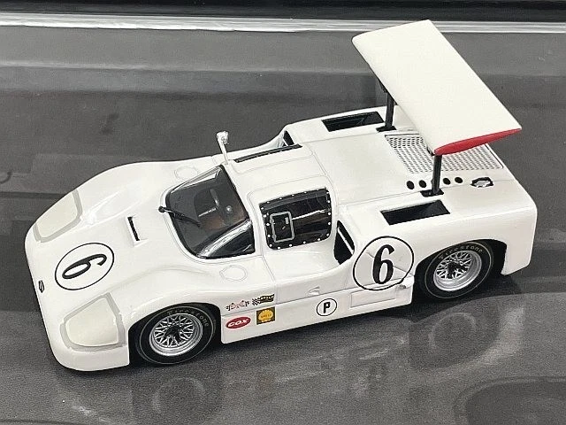 MINICHAMPS 1/43 Chaparral 2F 12H Sebring 1967 Hall Spence #6 white 436671406 - Image 2 of 3