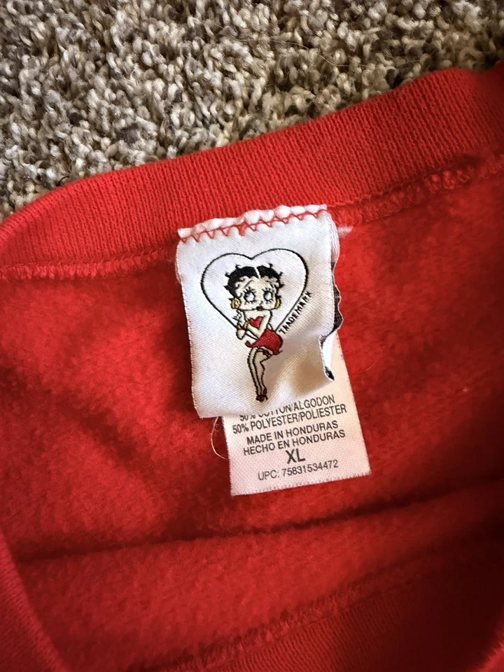 Sudadera Y2K Betty Boop Vintage Talla XL Roja Cuello Redondo Navidad Niñas Traviesas Foto 3 de 4