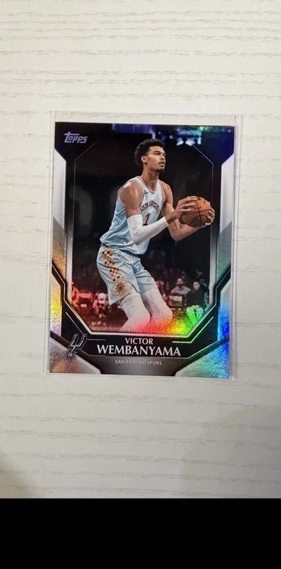 Victor Wembanyama 2025-26 Topps Collectors Box Foil