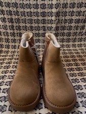 Cat & Jack Girls Tan Ankle Boots Size 13 Faux Suede Side Zip NWT