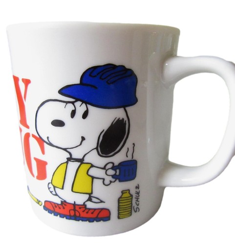 Vintage Porcelain Snoopy Coffee Mug 10 Ounce Determined Productions Japan