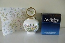 Vintage Aynsley Wild Tudor Fine Bone China gro&szlig;e aufklappbare Kugel Pillendose in Schachtel sehr guter Zustand