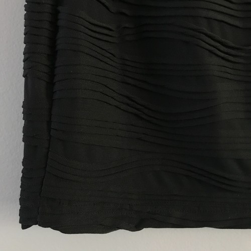 Urban Outfitters Sparkle & Fade Textured Waves Mini Skirt Size S - Picture 4 of 6