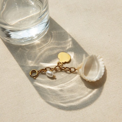 Rustproof Vacation Inspired Keychain Displaying Rainbow and Seashells Designs - Zdjęcie 5 z 8