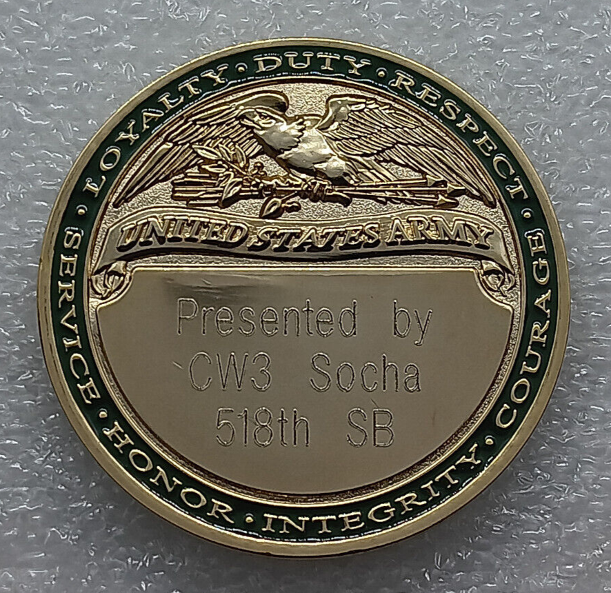 Foto 1 di 2