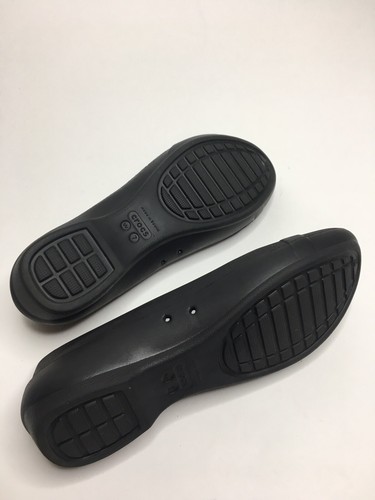 Zapatos planos de ballet para mujer Crocs medallón de plata • Talla 7 * En excelente estado • ¡Como nuevos! - Imagen 8 de 9