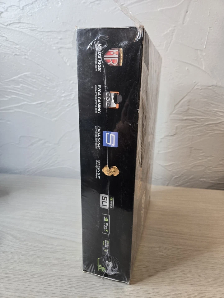 SEALED Vintage EVGA Geforce GTX 670 GDDR5 Graphics Card "SEE PHOTOS/DESCRIPTION" - Image 3 of 4