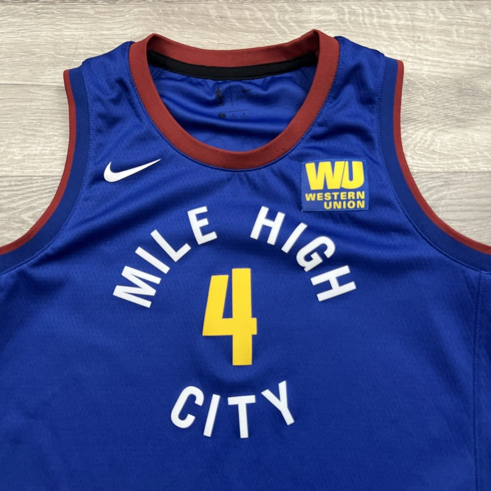 Camiseta deportiva joven Denver Nuggets Mile High City Paul Millsap #4 Nike grande L Foto 3 de 4