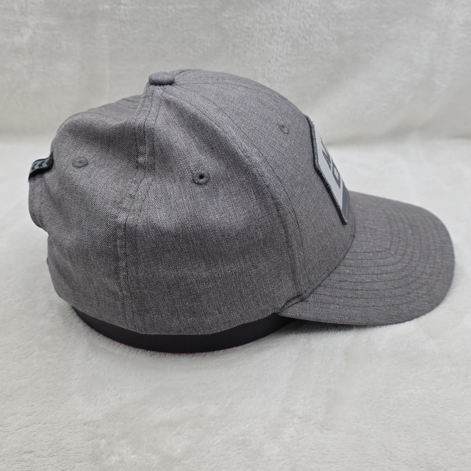 MTN OPS Hat Cap Snap Back Gray Logo Patch Mens Ad… - image 4