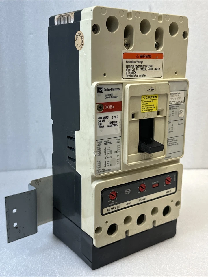 Eaton DK3400W 3P 400A 240V Circuit Breaker w/400A Trip - Image 3 of 4