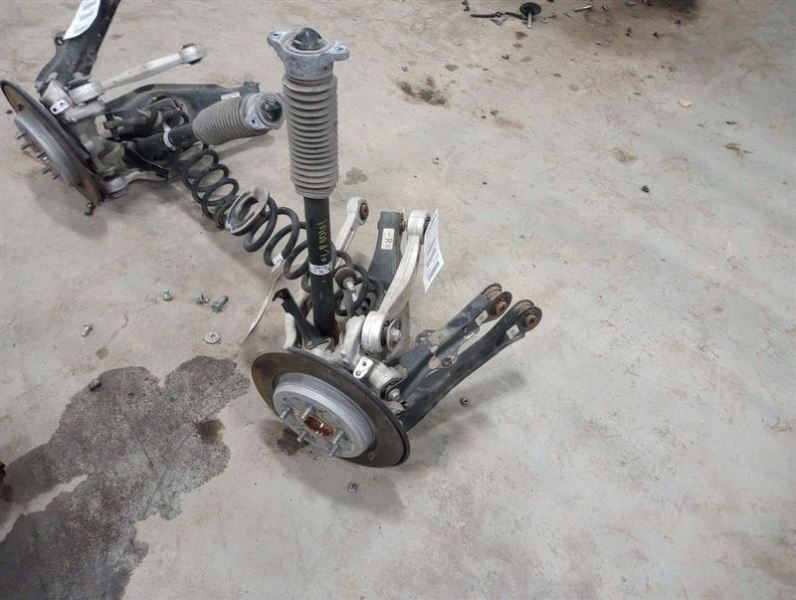 Passenger Right Rear Suspension Assembly Fits 19-22 Acura RDX