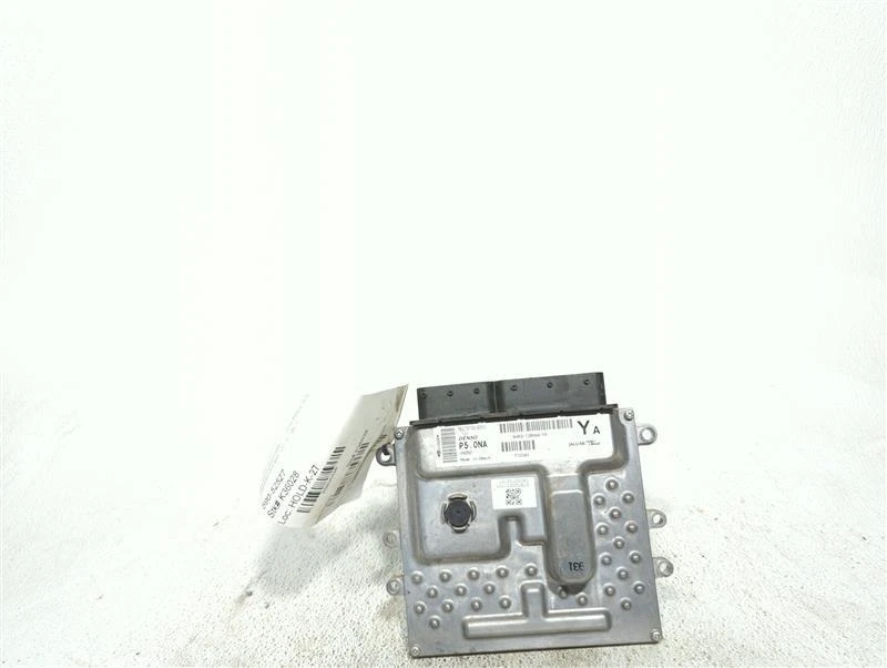 Módulo de control del motor usado (ECM) se adapta a: Land Rover Range Rover Sport Electro 2010 Foto 2 de 4