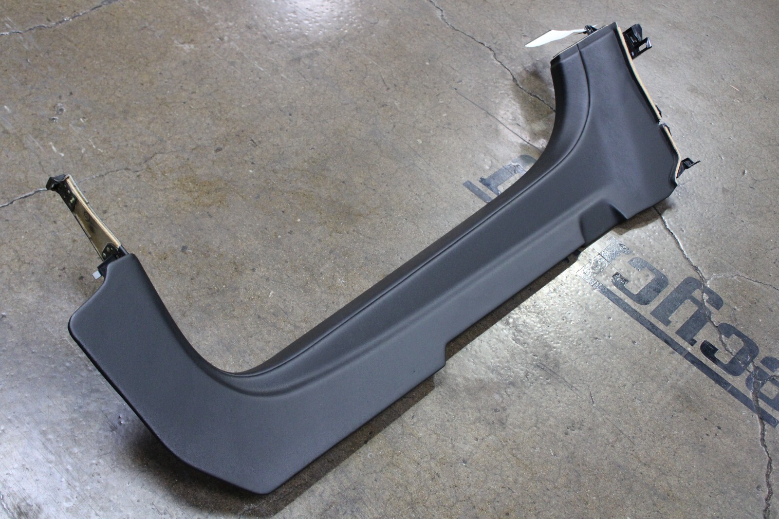 Lamborghini Huracan, LP610, 580, RH, Sill Trim Panel, Used, P/N 4T1854904E