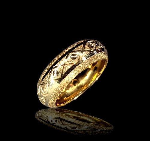14K Yellow Gold 8mm Textured Diamond Cut Half Round Band. - Picture 2 of 10