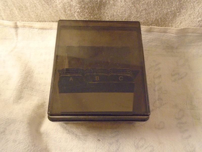 1993 Newell -Office Business Card Holder