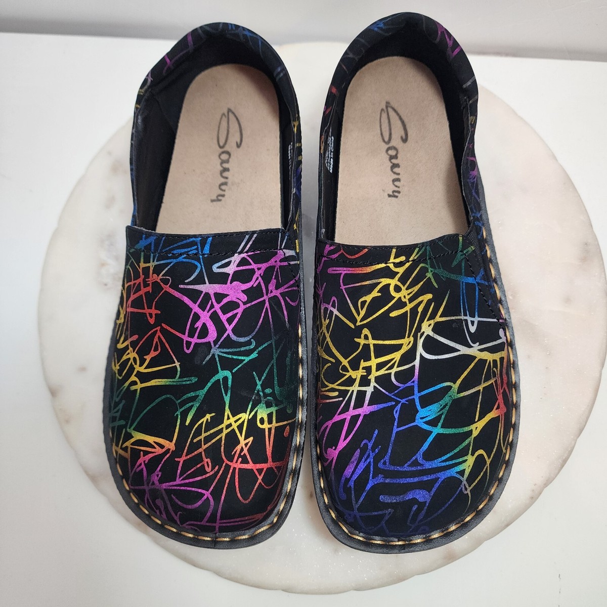 monさん Savvy Nursing Clogs Women's Size 9M Ducky In Scribble Shoes