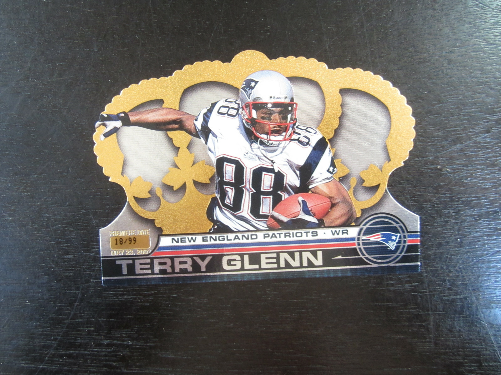 2001 Crown Royale Premiere Date # 83 Terry Glenn Card (B64) # 18/99 Patriots