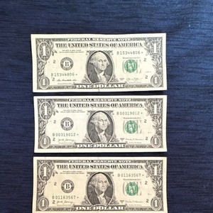Lot of 3 $1 Federal Reserve Notes Banknotes Star Notes Uncertified Ungraded
