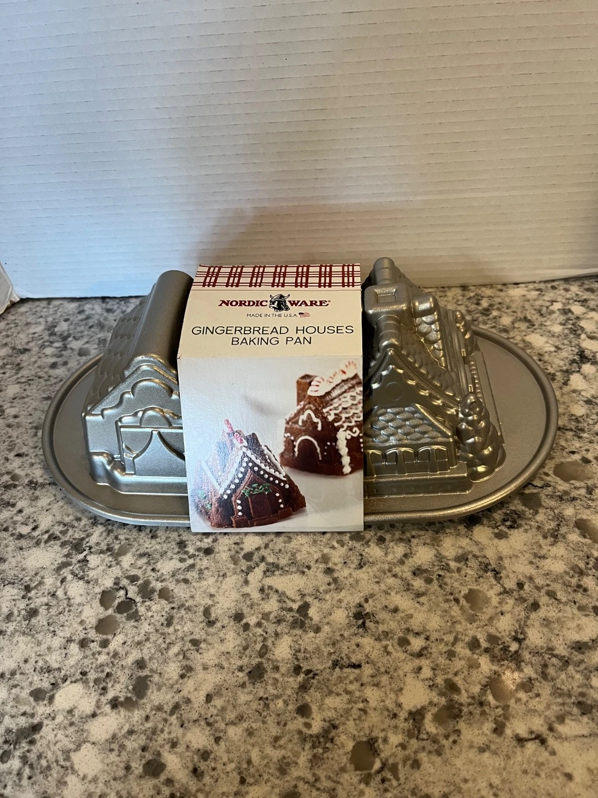 Nordic Ware Mini Gingerbread House Cottage Duet Baking Pan Mold 5 Cup - New