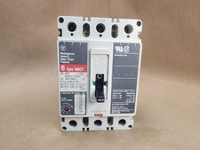    CUTLER-HAMMER 100 AMP CIRCUIT BREAKER 600 VAC 250 VDC 3 POLE HMCP100R3C