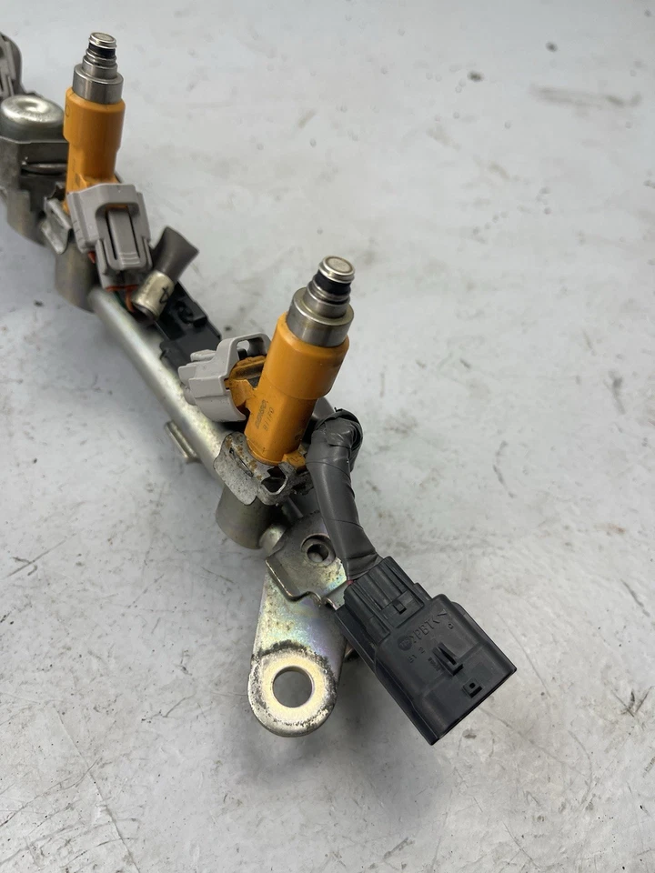 Nissan 370z Infiniti G37 2008-2015 conjunto de riel inyector de combustible OEM Denso Foto 2 de 4