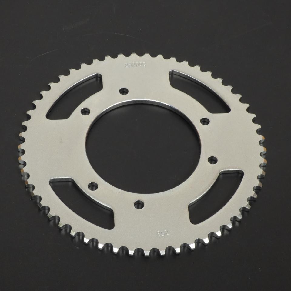 Supprimer sauts de chaîne avec couronne Kyoto 50 dents pas 420 Derbi Senda DRD
