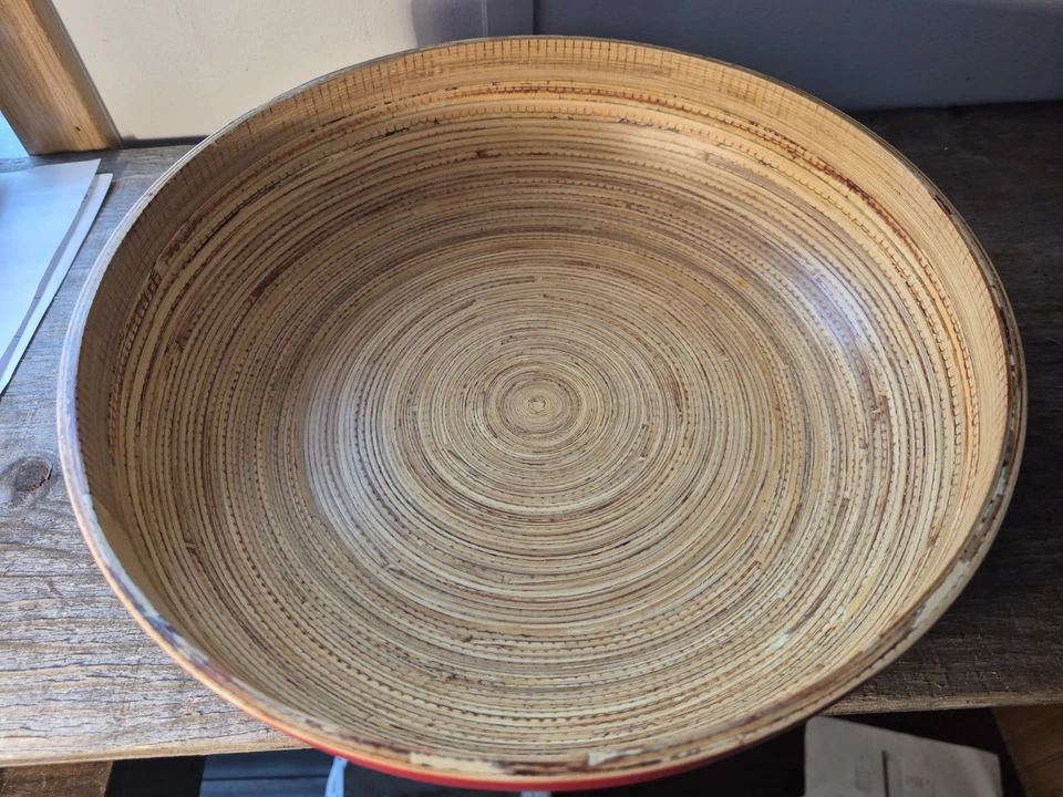 Ensaladera Lipper International 12" hecha a mano de bambú natural liviana grande  Foto 2 de 4