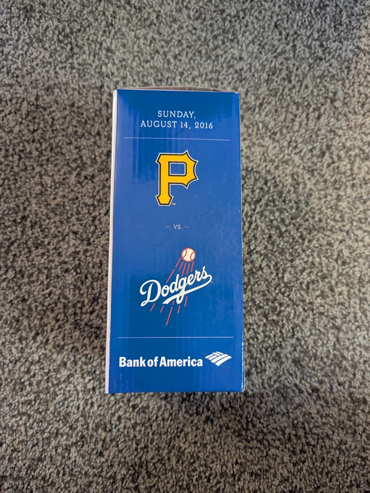 Los Angeles Dodgers Magic Johnson Gnome 2016 LA Dodgers SGA Foto 2 de 2