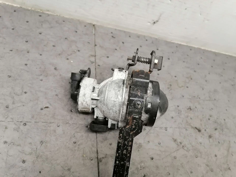 Driver Corner/Park Light Fog-driving Bumper Mounted Fits 21-23 SELTOS 1412777 - Image 3 of 4