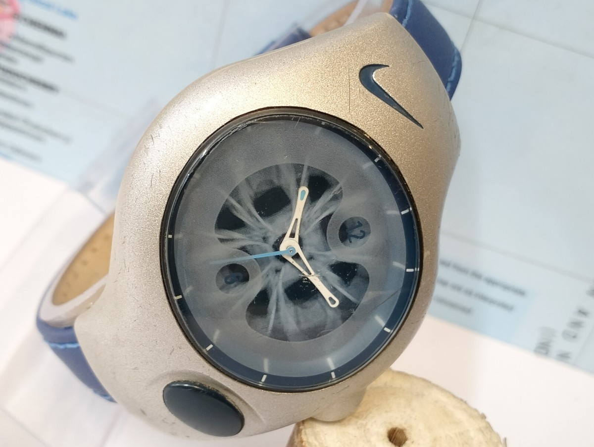 NIKE TRIAX QUATTZ SPORTS STYLE BLUE DIAL VG91-5040 MEN'S NIKE TRIAX QUATTZ SPORTS STYLE BLUE DIAL VG91-5040 MEN'S