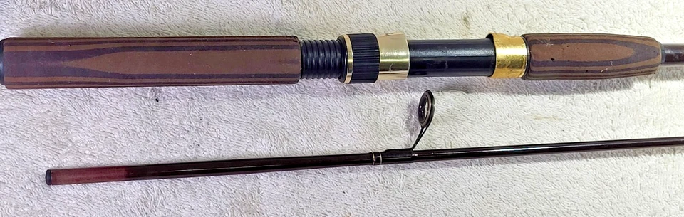 Eagle Claw Classic Eagle Model CLE-SP66 Medium Action Spinning Rod, 2 Pc, VG+ - Image 4 of 4