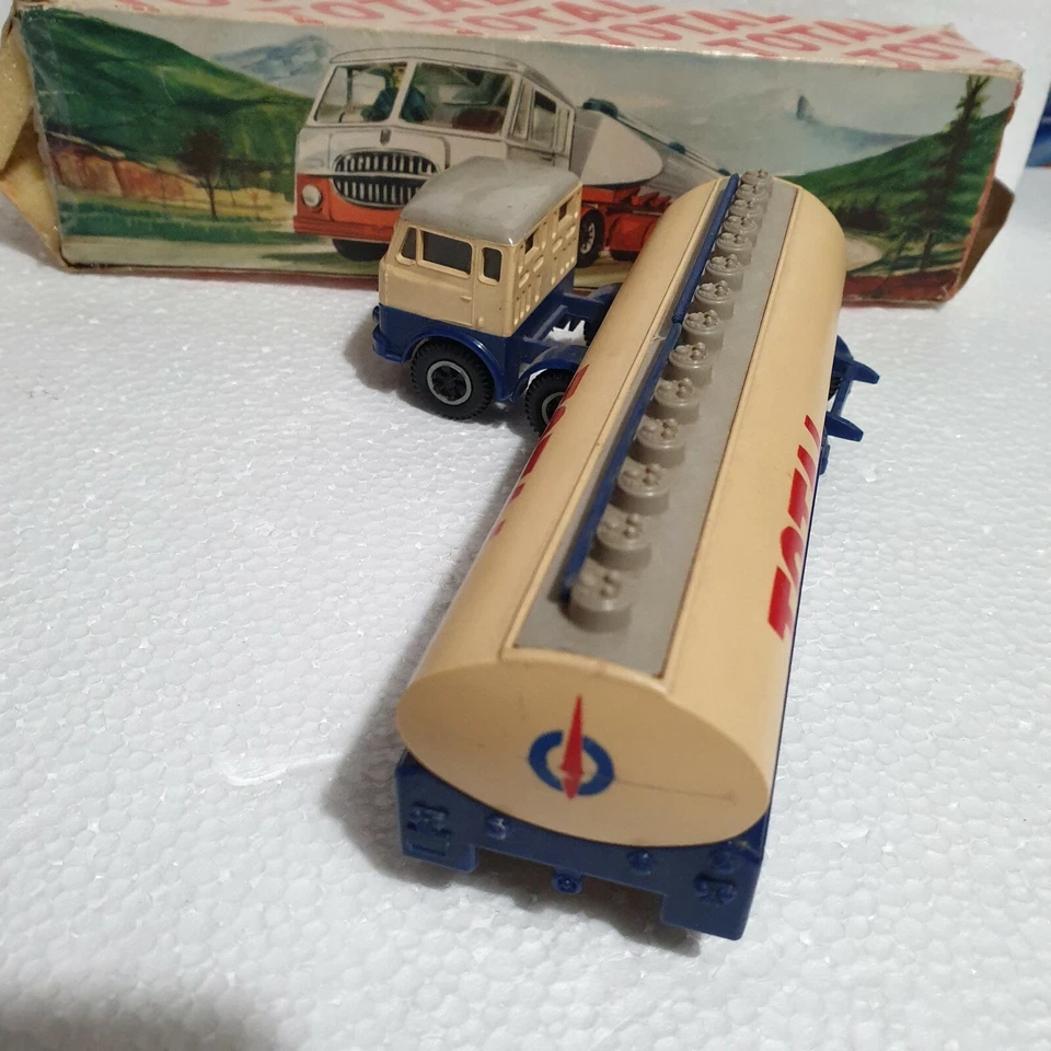 Moplas Италия Fiat 690 Всего бензовоз Citerne Оригинальный Редкий в коробке - Изображение 4 из 4