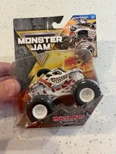 Spin Master Monster Jam Truck Monster Mutt Dalmatian 1/64 Truck Series 42 New