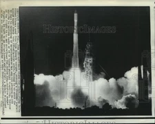1969 Press Photo Fiery Delta Rocket Launches from Cape Kennedy, Florida