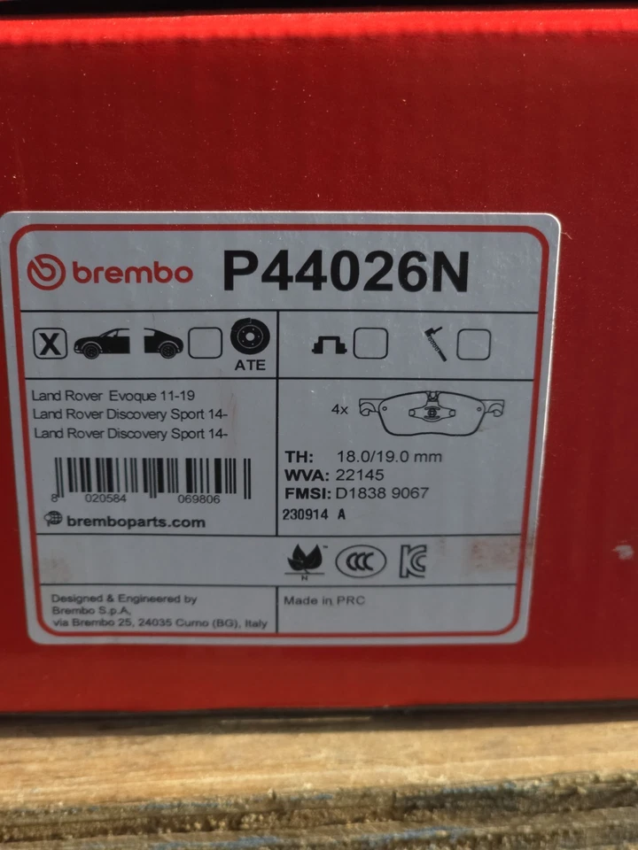 Pastillas de freno delanteras semimetálicas para Land Rover Discovery LR4 Range Rover Sport Foto 3 de 4