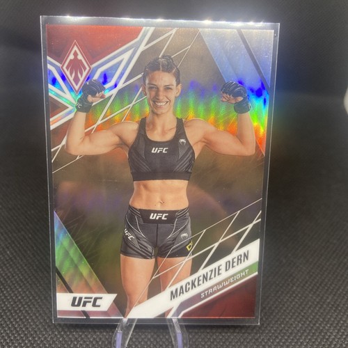2023 Panini Chronicles UFC - Phoenix Mackenzie Dern #303 Bronze /99