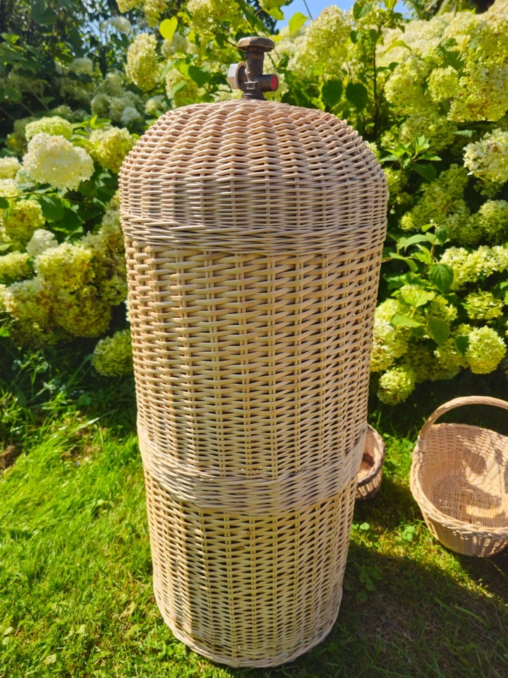 Handwoven Wicker Propane Tank Cover: Rustic Patio Gas Cylinder Hide - Image 2 of 4