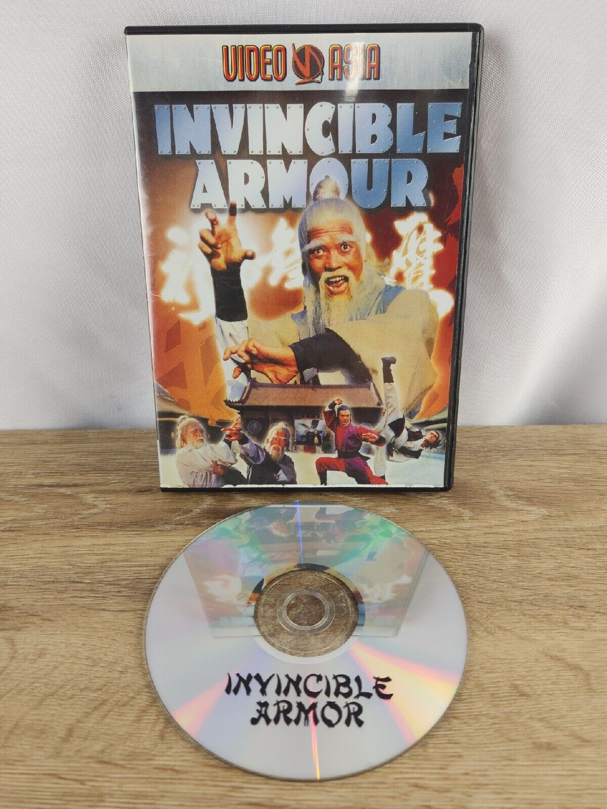 Invincible Season 1-2 TV Series 3 Disc All Regin Blu-ray Boxed BD