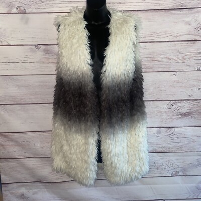 GUESS Womens Shiah Sleeveless Vest M Faux Fur Gray Off White Open Front