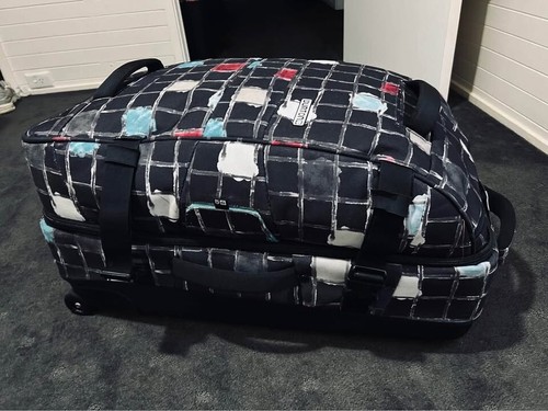 Burton 92L Double decker Wheelie bag - used- in great condition - Picture 5 of 10
