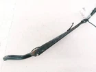 Rear wiper blade arm