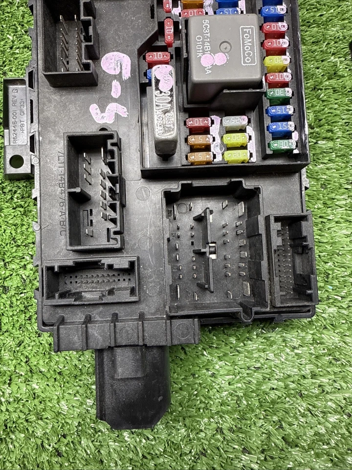 Unidade de relé caixa de fusíveis 2007-2008 BL1T-14C442-AB Ford Expedition Lincoln Navigator - Imagem 2 de 4