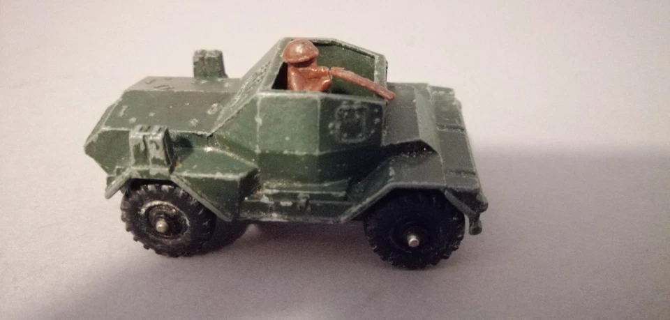 Daimler Scout Car Corgi Juniors - Bild 4 von 4
