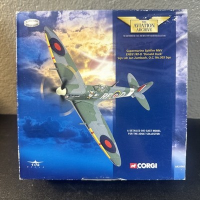CORGI Aviation Supermarine Spitfire MkV 'Donald Duck' No 303 Sqn AA31903
