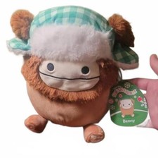 Squishmallows NWT 7 inches Benny with Christmas hat