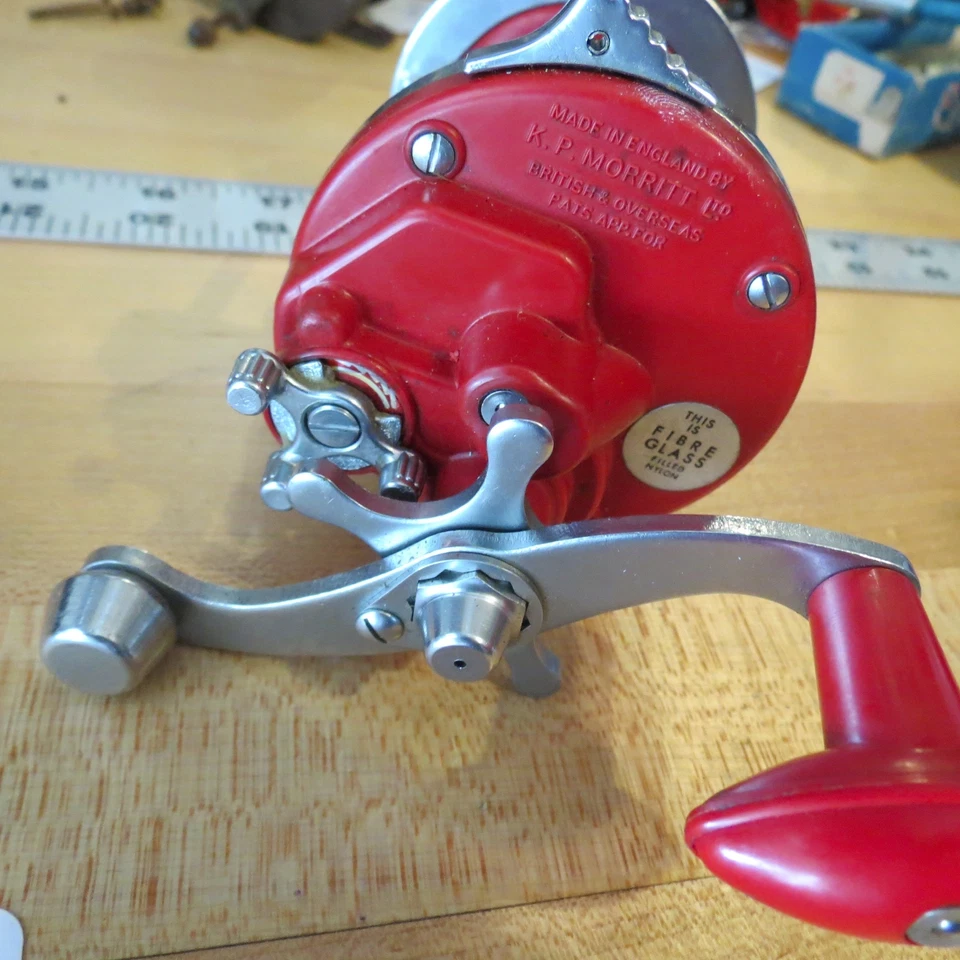 Vintage South Bend Intrepid Sea Streak fishing reel Made in England (lot#11257) - Image 4 of 4